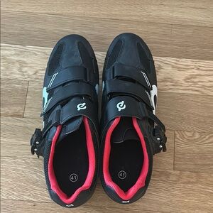 Black Cycling Shoes with Red Trim